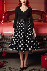 Robe Pin-Up Noire à Pois Blancs & Col en V – Dottie