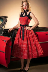 Robe Pin-Up Rouge à Petits Pois Blancs – Selma