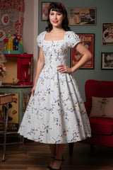 Robe Pin-Up d'Été Bleue Ciel Fleurie – Greta