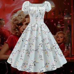 Robe Pin-Up d'Été Bleue Ciel Fleurie – Greta