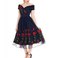 Robe Pin-Up Motifs Roses