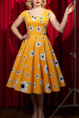 Robe Pin-Up Jaune Moutarde à Fleurs – Betty