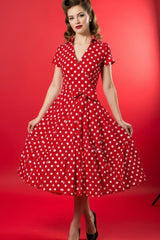 Robe Pin-Up Rouge à Pois Blancs – Tilly