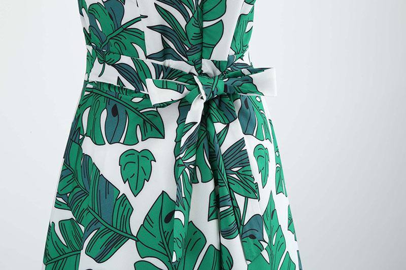 Robe Pin Up Feuilles Tropicales